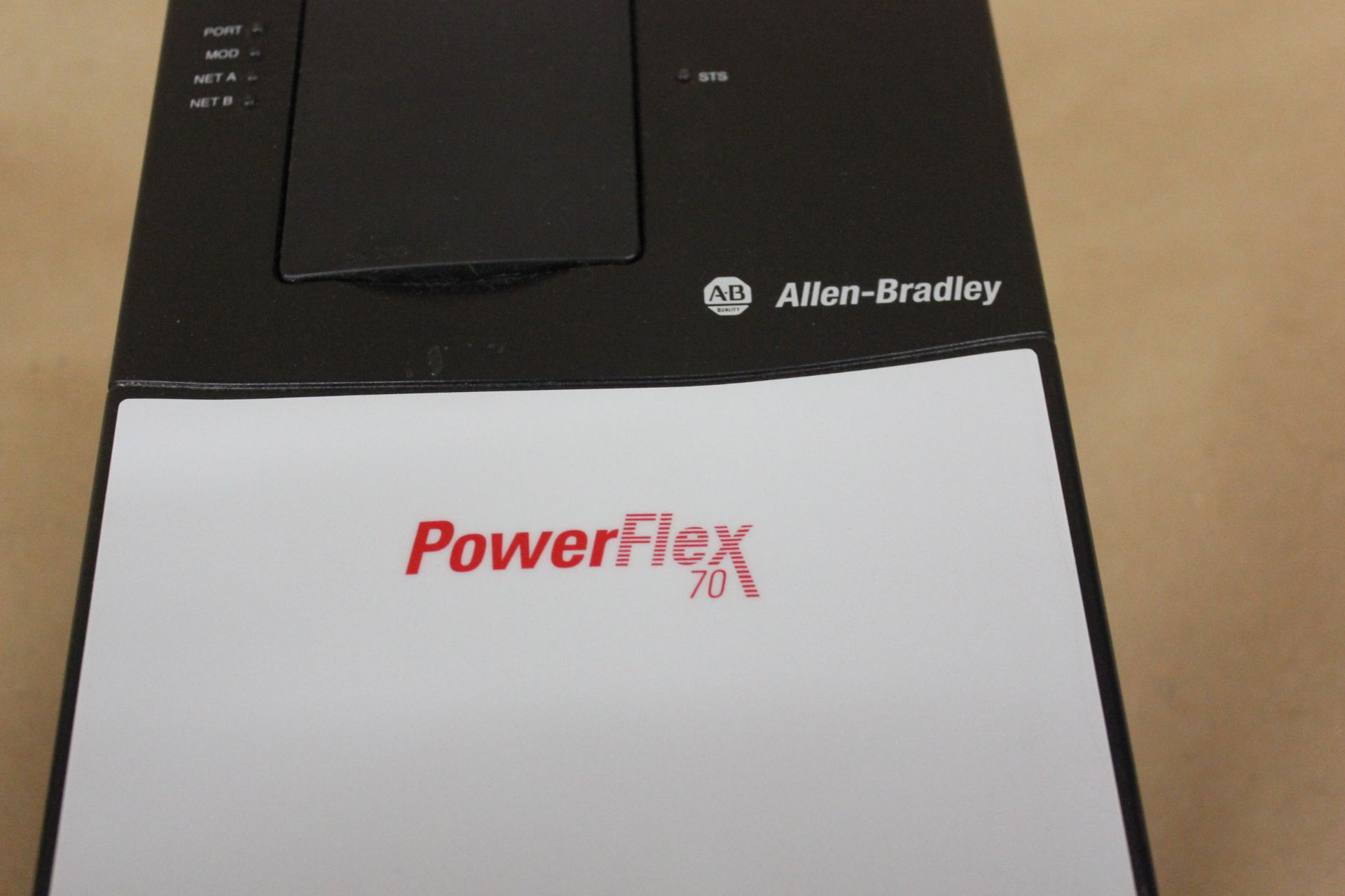 ALLEN BRADLEY POWERFLEX 70 10HP AC DRIVE - Image 7 of 10