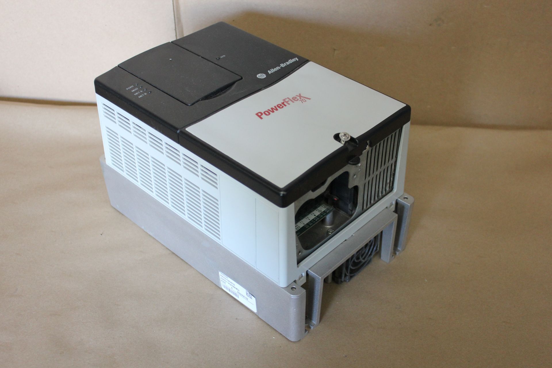 ALLEN BRADLEY POWERFLEX 70 7.5HP AC DRIVE - Image 5 of 10