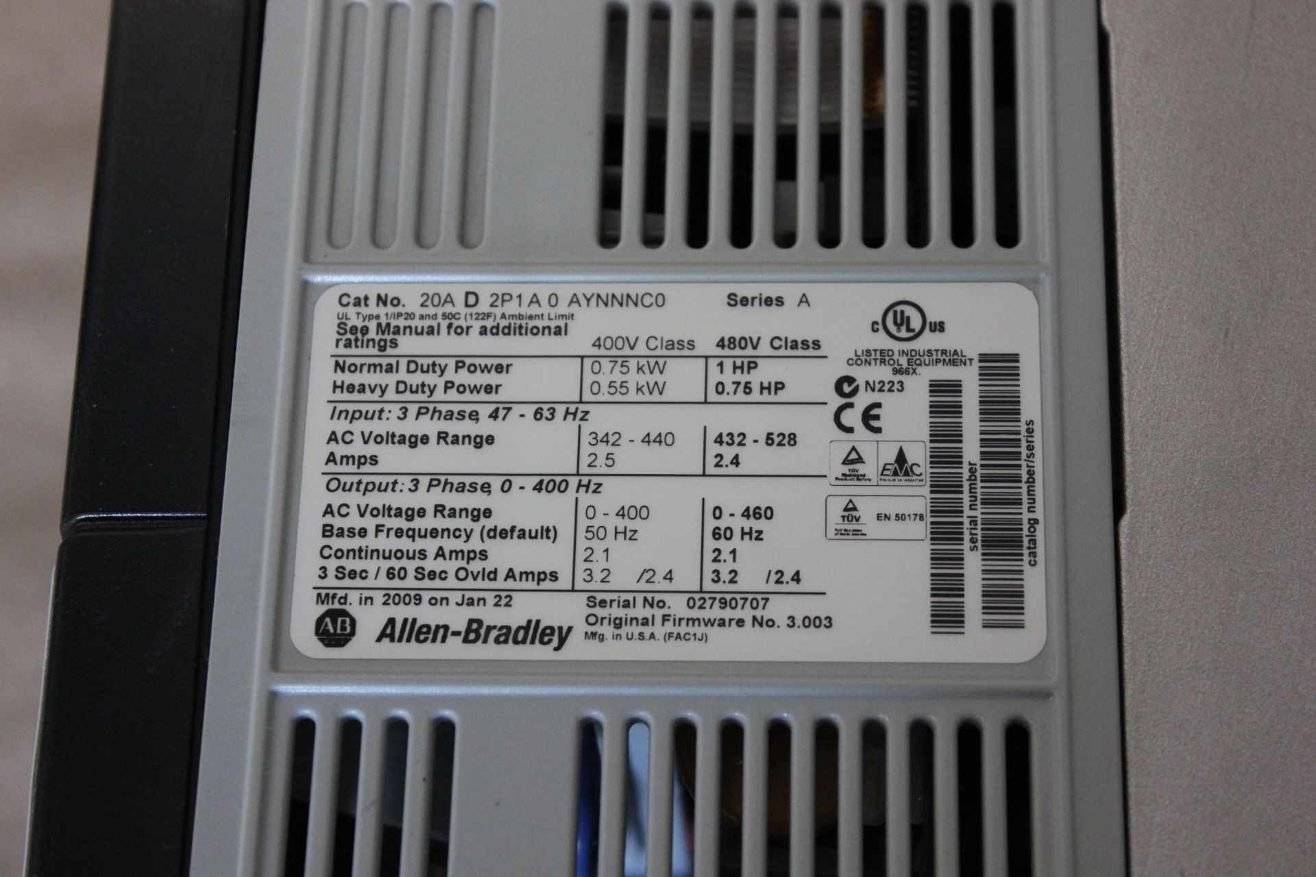 ALLEN BRADLEY POWERFLEX 70 1HP AC DRIVE - Image 6 of 6