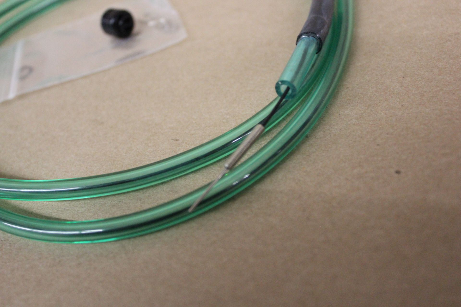 NEW KEYENCE FIBER OPTIC SENSOR - Image 3 of 4