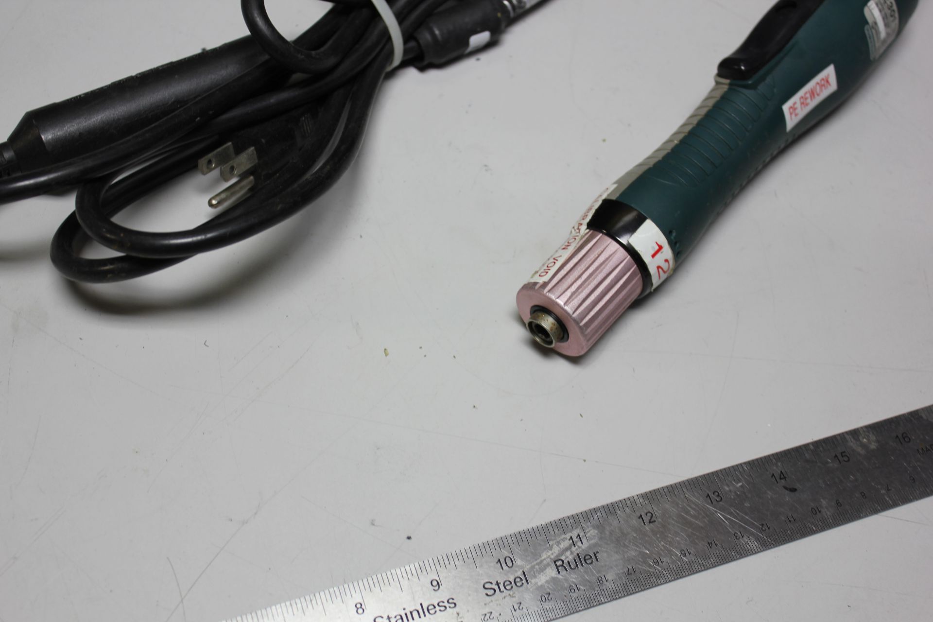 MOUNTZ ELECTRIC TORQURE SCREWDRIVER - Image 6 of 7