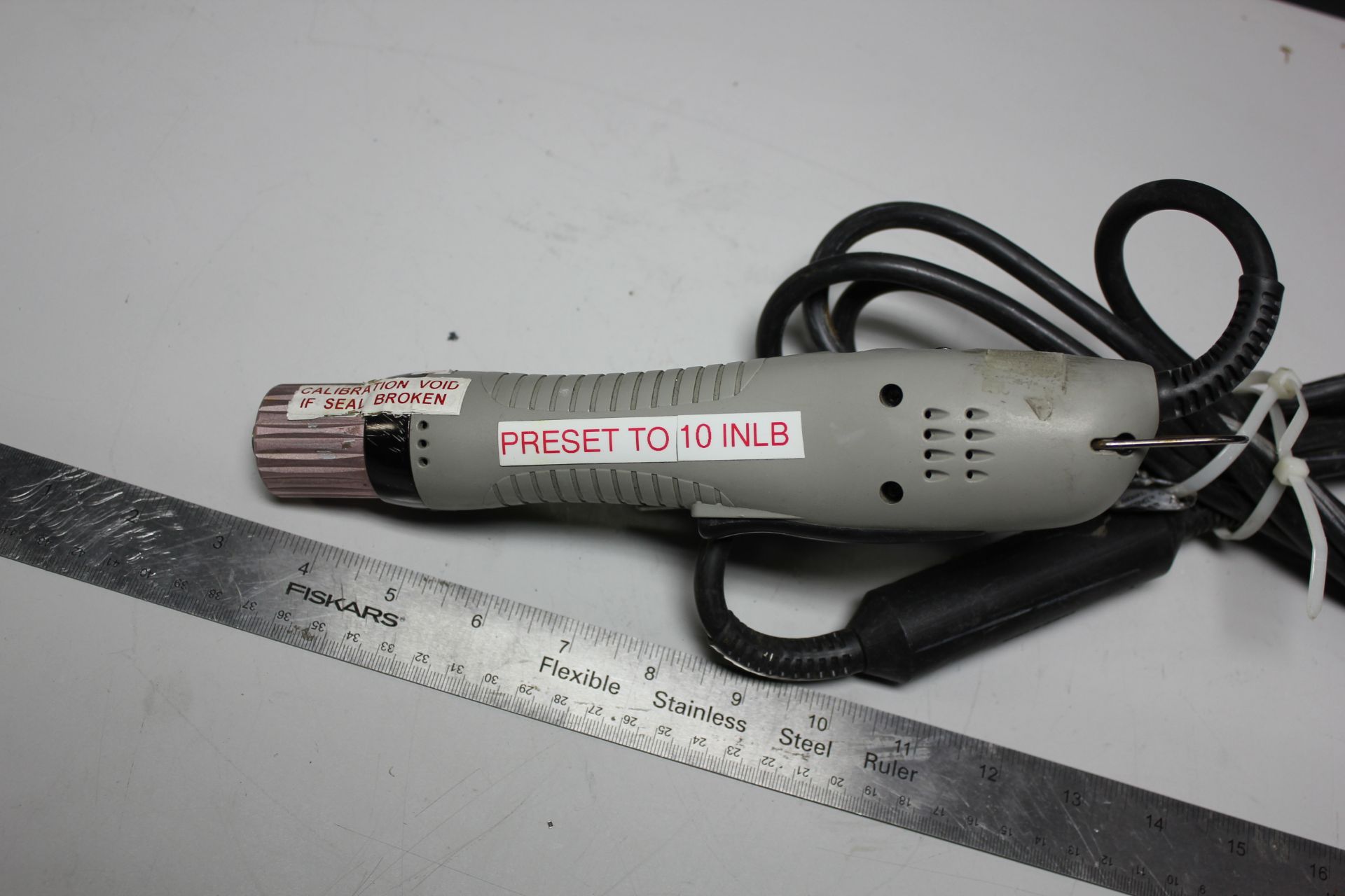 MOUNTZ ELECTRIC TORQURE SCREWDRIVER - Image 3 of 6