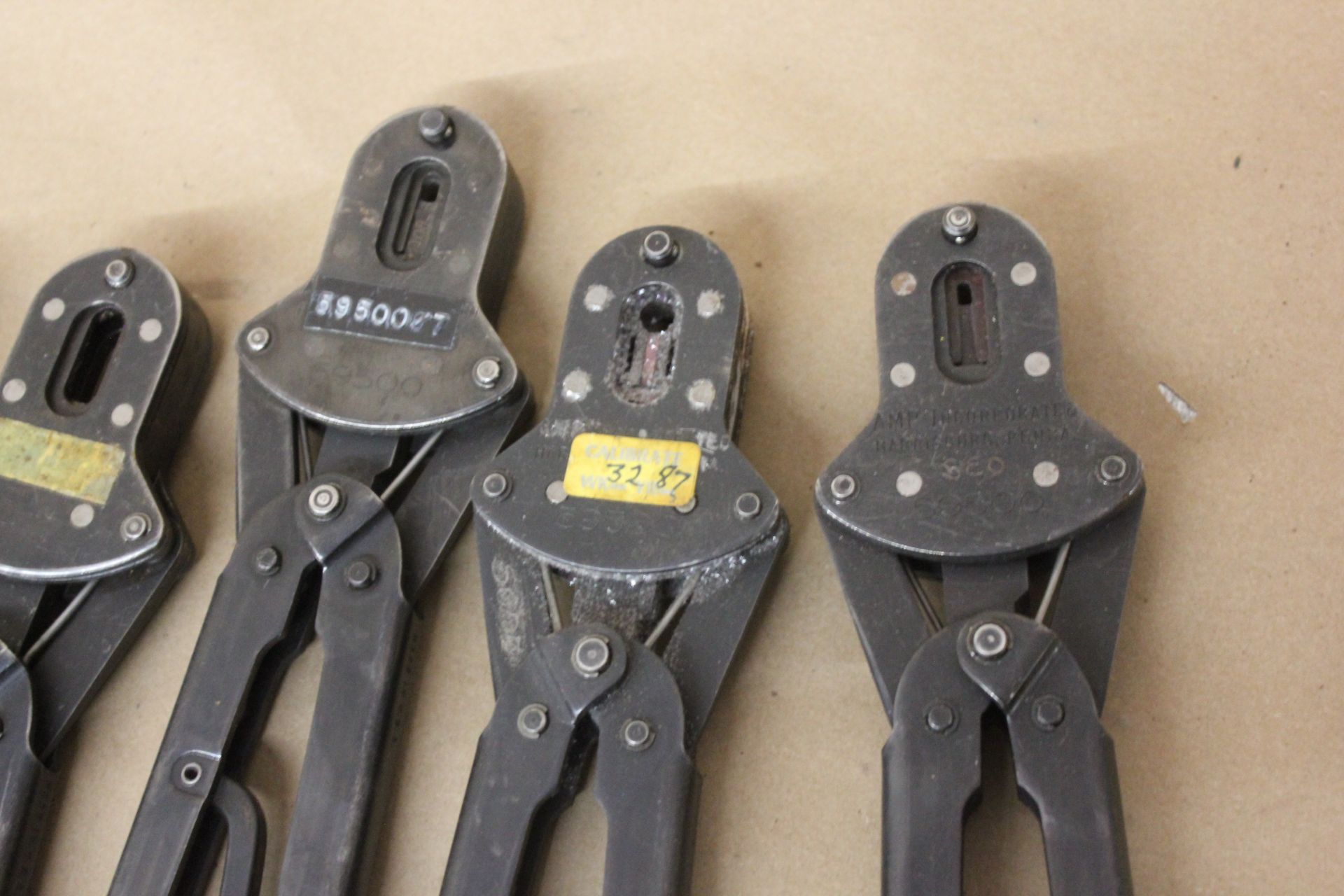 LOT OF AMP INDUSTRIAL CRIMPERS CRIMP TOOLS - Image 6 of 6