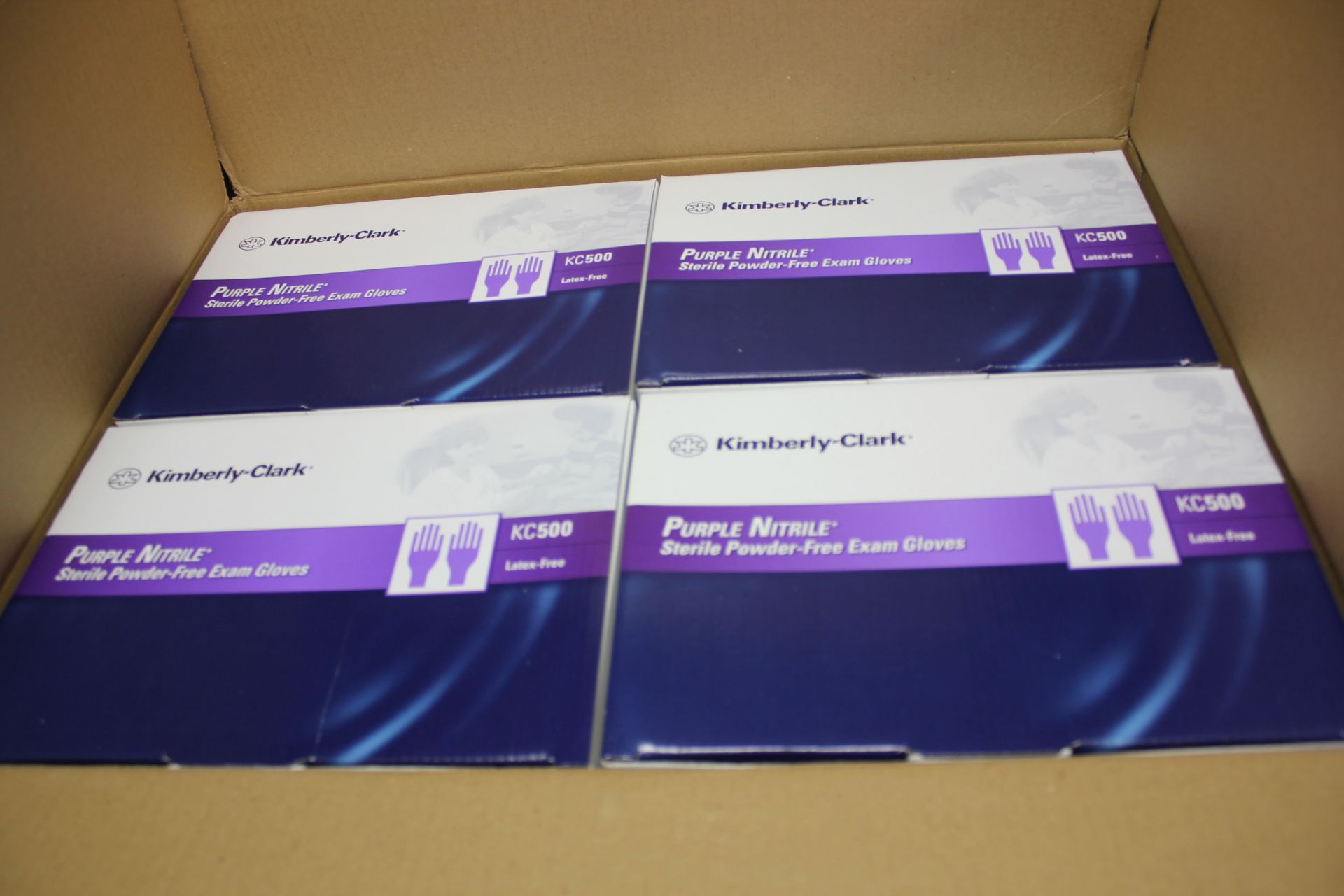 1 NEW BOX OF 200 NEW PURPLE NITRILE EXAM GLOVES - Image 3 of 5