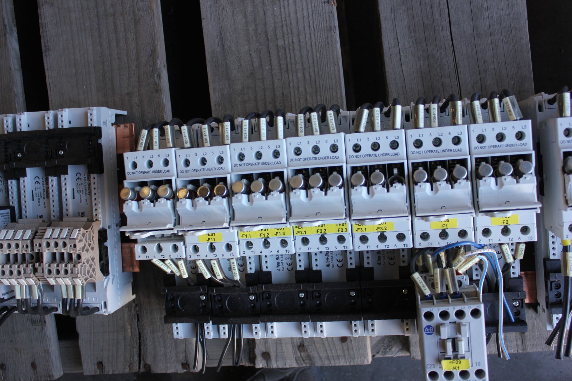 ALLEN BRADLEY BUS BARS WITH CONTACTORS AND FUSE HOLDERS - Image 13 of 13