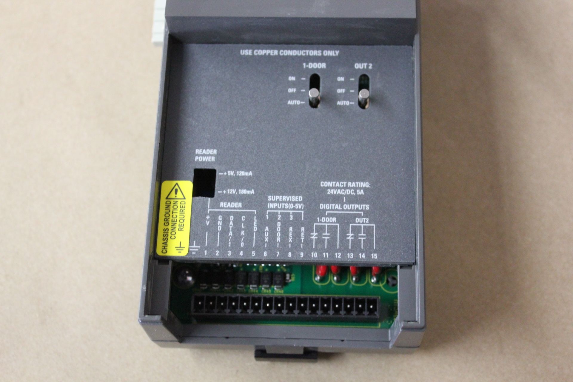 SCHNEIDER ELECTRIC ACCESS CONTROL PLC MODULE - Image 2 of 2