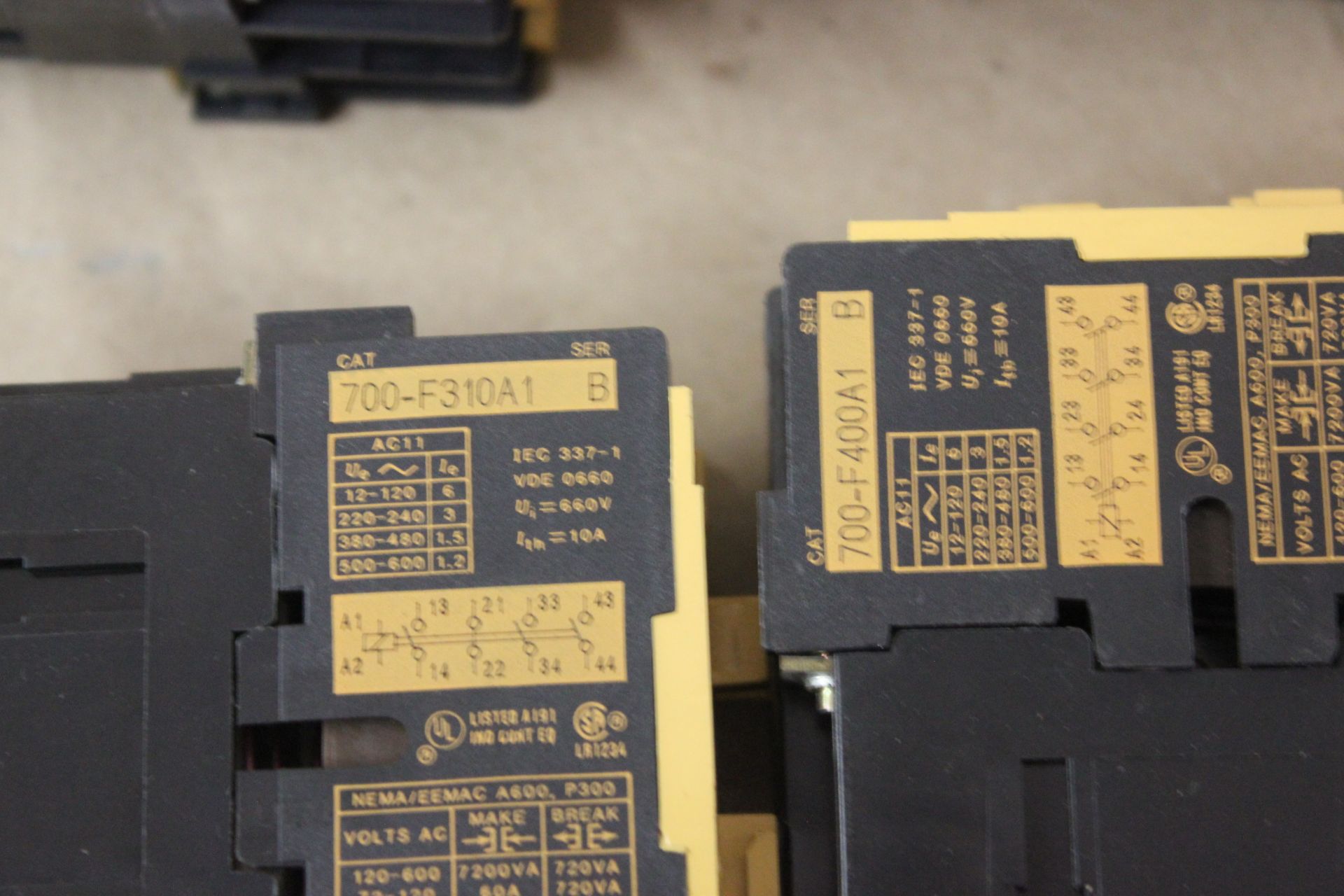 LOT OF ALLEN BRADLEY CONTACTORS - Image 7 of 9