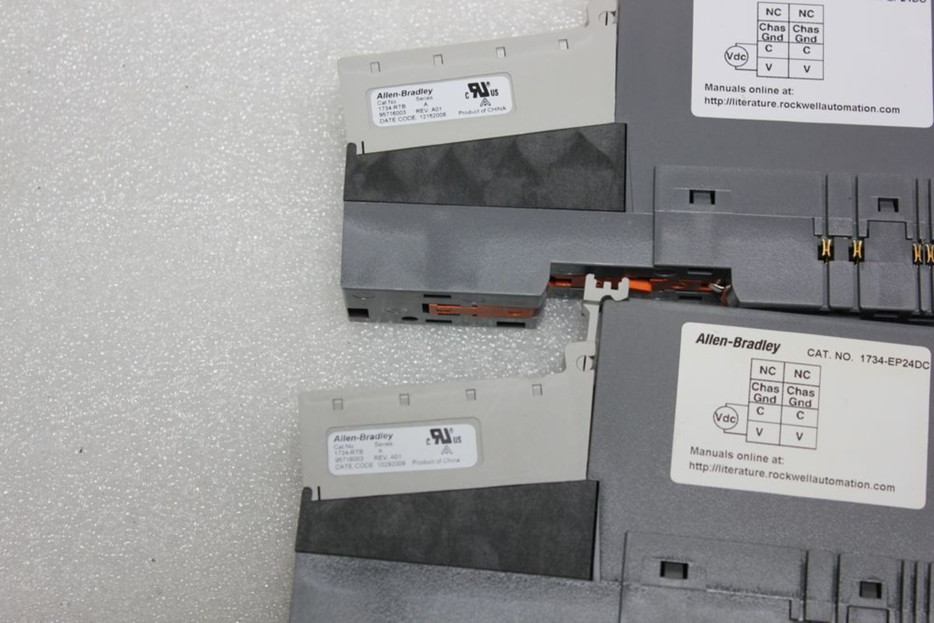 LOT OF ALLEN BRADLEY POINT I/O POWER SUPPLY MODULES - Image 4 of 4