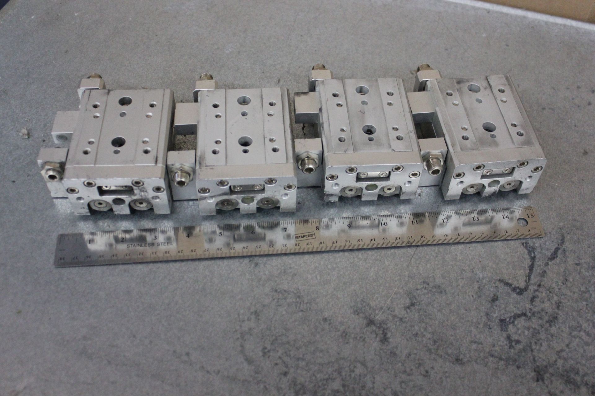 LOT OF SMC LINEAR SLIDE TABLE PNEUMATIC CYLINDERS