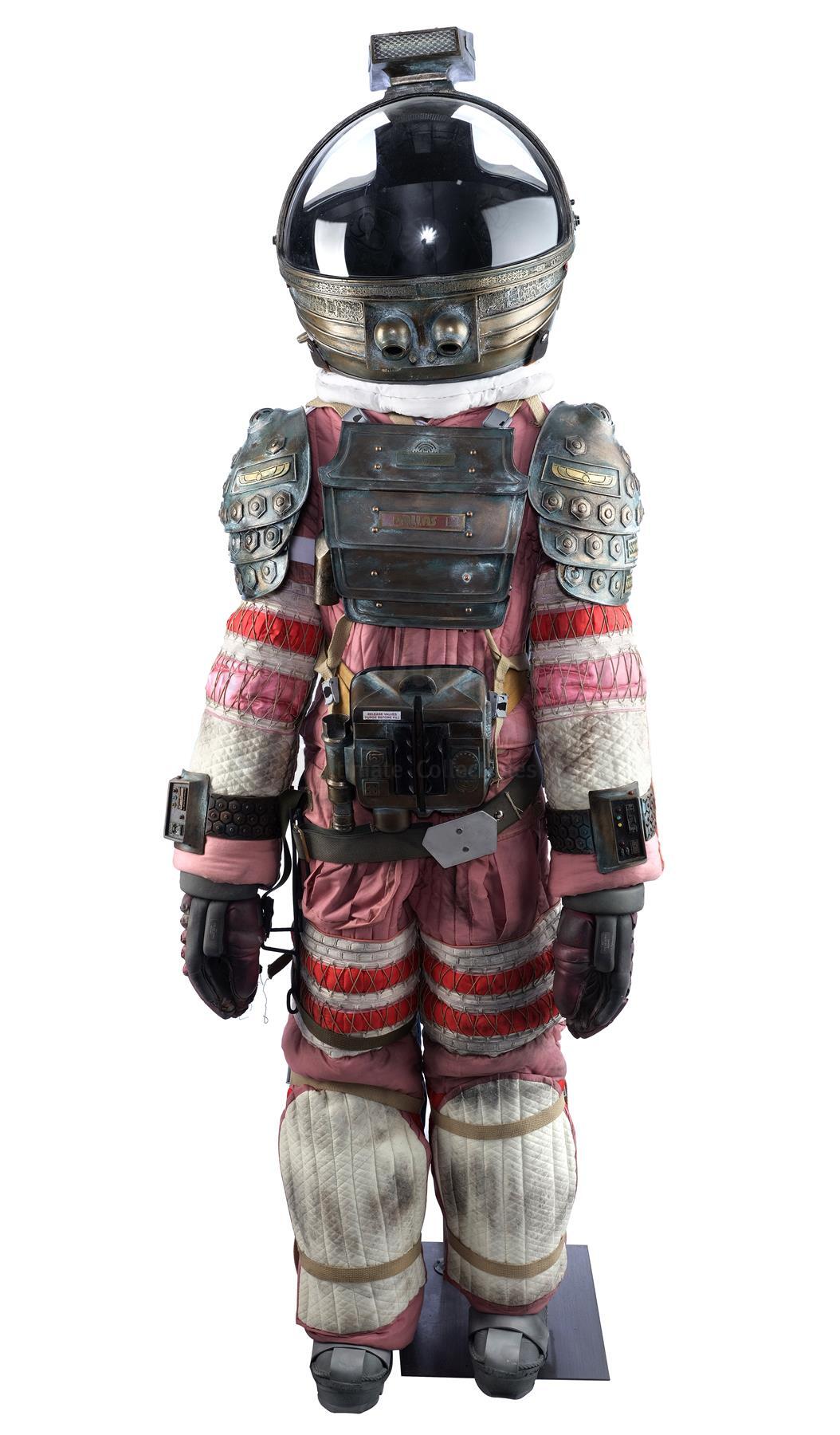 Lot #16 - ALIEN (1979) - Replica Arthur Dallas (Tom Skerritt) Spacesuit