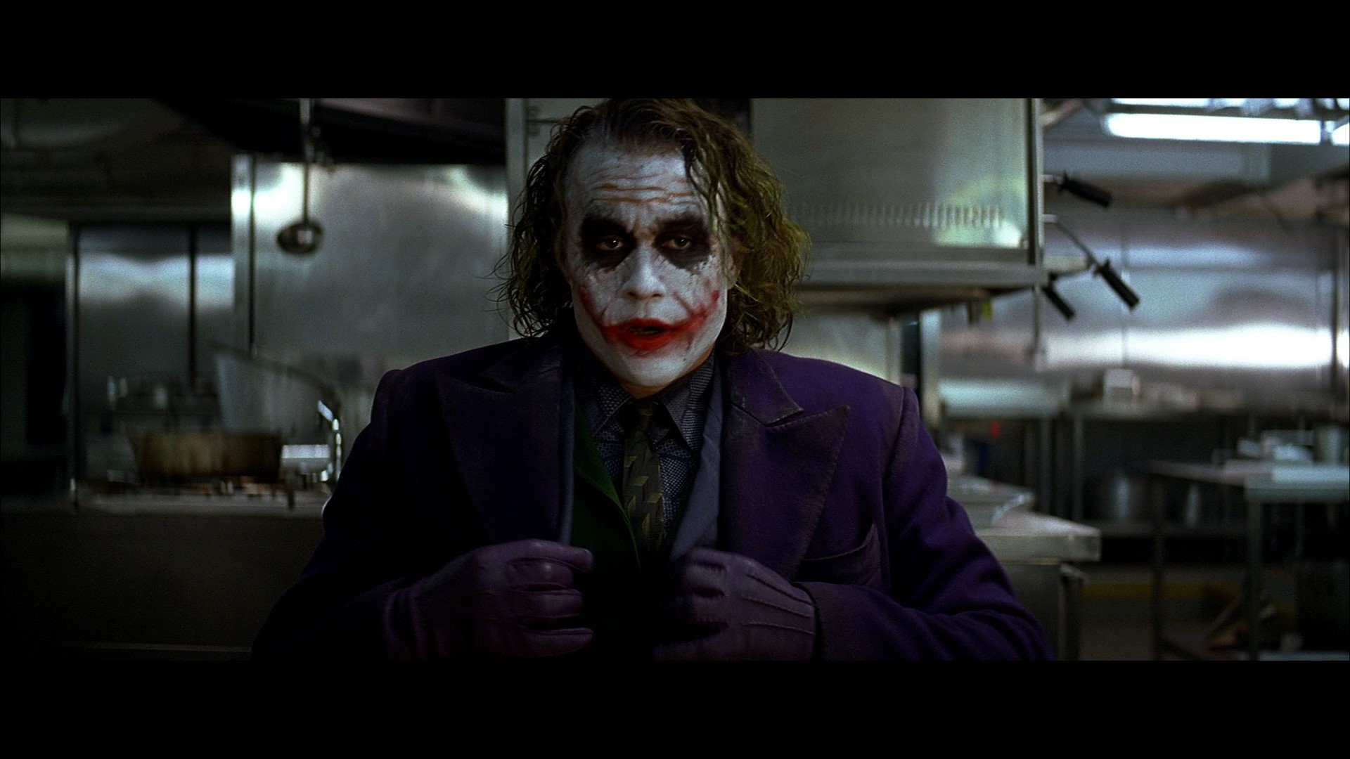 THE DARK KNIGHT (2008) - Joker's (Heath Ledger) Neck Tie - Image 10 of 13