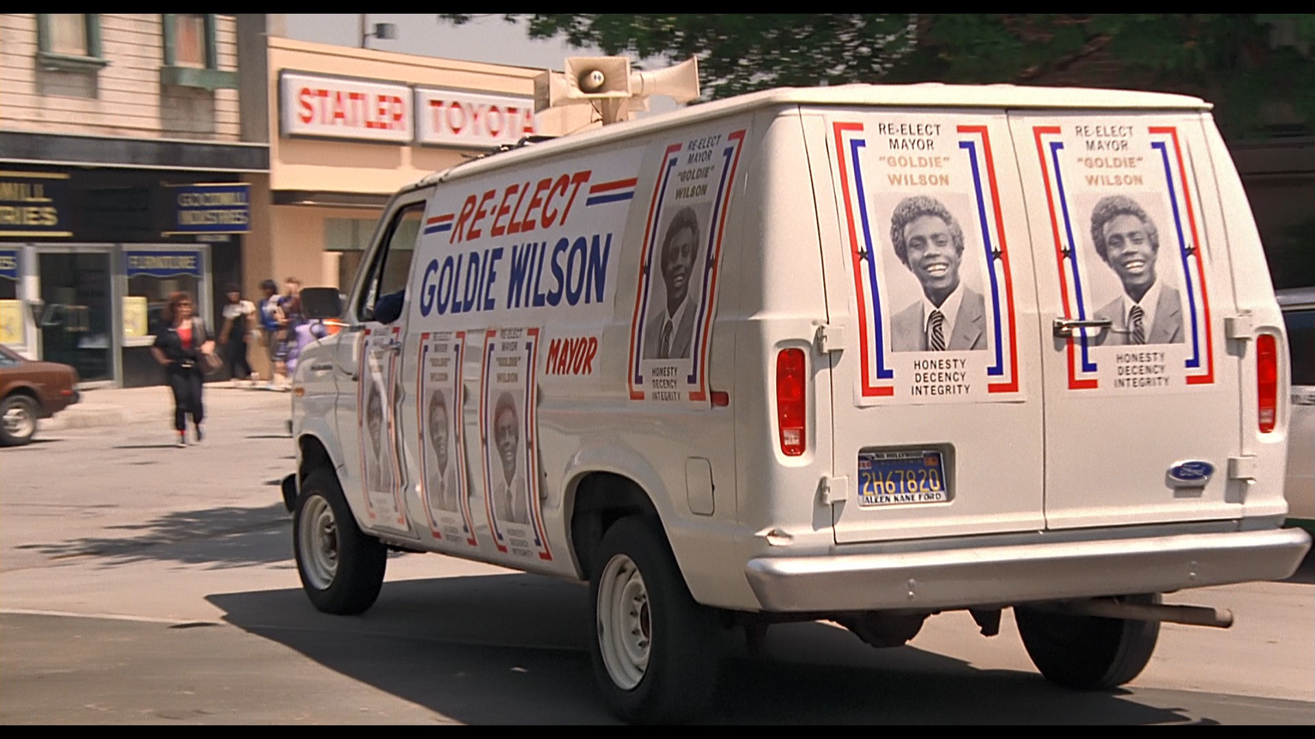 BACK TO THE FUTURE (1985) - Mayor Goldie Wilson (Donald Fullilove) Campaign Poster - Image 8 of 9