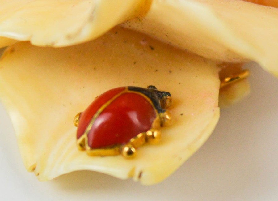 A finely carved rose form brooch, with 18ct gold (tested) mount, and enamelled ladybird set to the - Image 3 of 6
