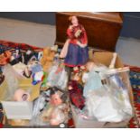 A quantity of dolls, some vintage examples.
