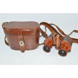 WWI German binoculars, in original leather case.