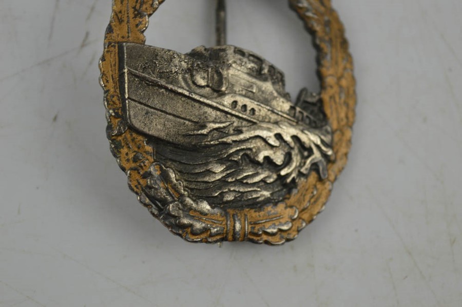 A German military S boot badge, bearing makers mark. - Image 2 of 4