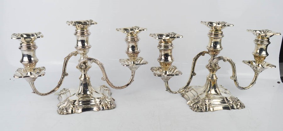 A pair of silver candelabra by William Hutton & Sons Ltd, Sheffield 1960, with removable candle - Image 2 of 2