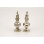 A silver salt & pepper, Chester 1898, 2.35toz.