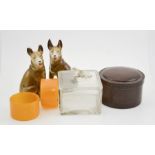 A group of vintage collectables, including a bakelite jar and cover, and napkin rings, a pair of