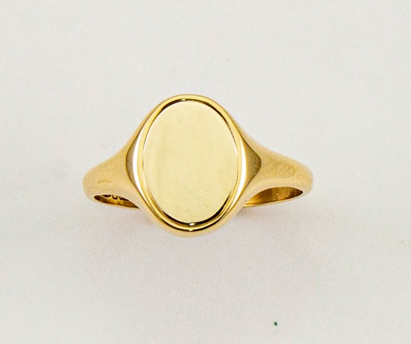 A 9ct gold Masonic swivel signet ring, with blue enamel ground, size V, 5g. - Image 2 of 2