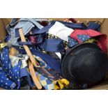 A large quantity of vintage men's ties