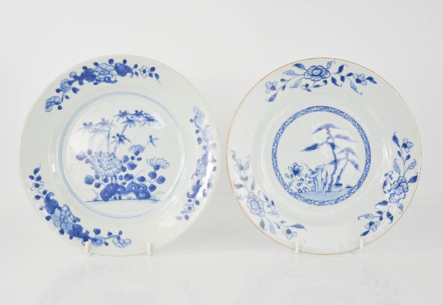 A pair of 19th century blue and white Chinese plates, 23cm diameter.