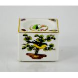 A small Meissen trinket box, depicting birds and insects, 3½cm high.