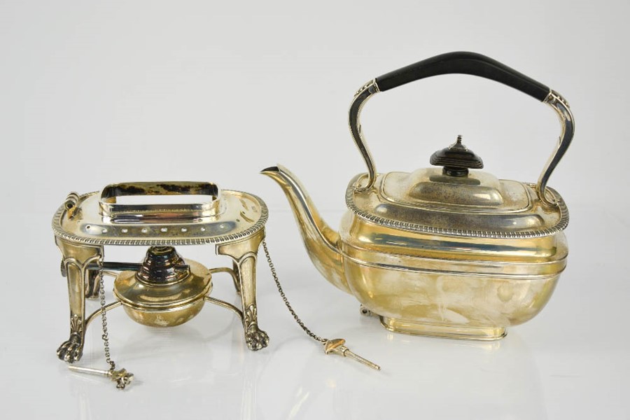 A silver kettle on stand, with silver plated burner, Sheffield 1918, 28cm high, 43toz total - Image 2 of 2