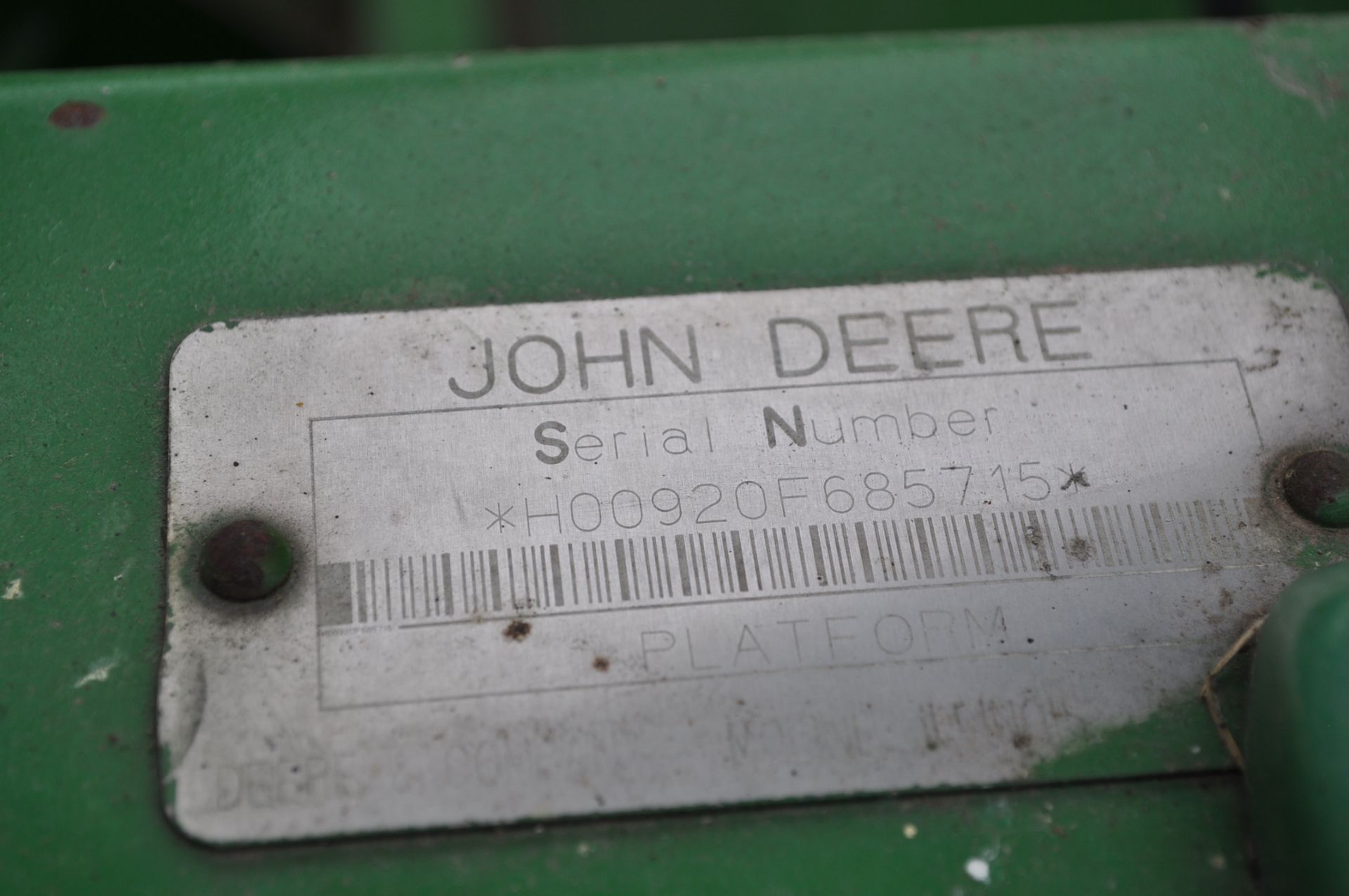 20’ John Deere 920F grain head, pto shafts, hyd reel, hyd fore/aft, SN 685715 - Image 5 of 12
