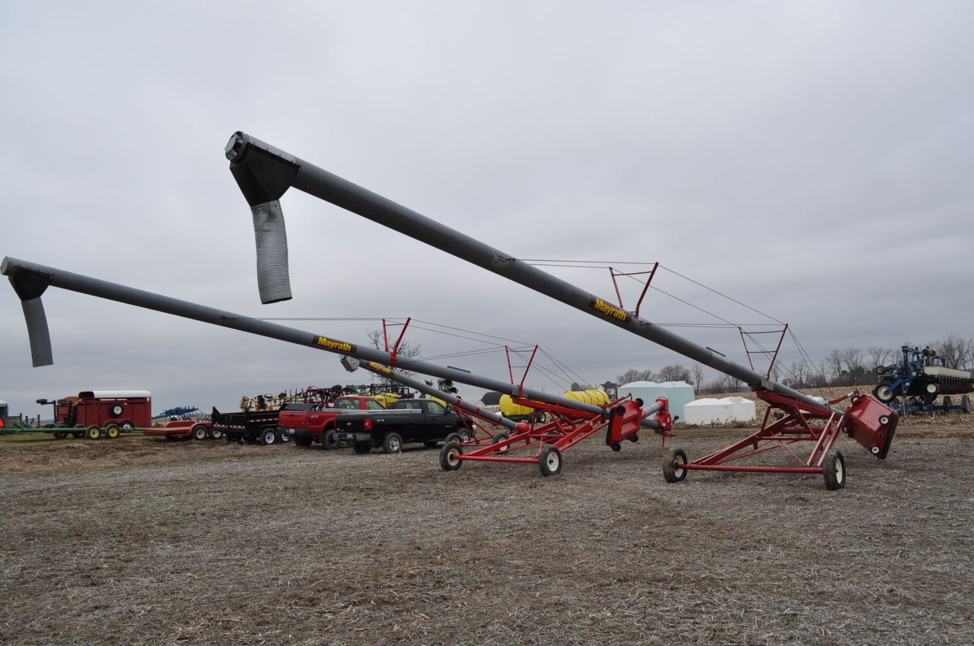 10” x 62’ Mayrath swing-a-way auger, 540 pto, hyd raise - Image 4 of 6