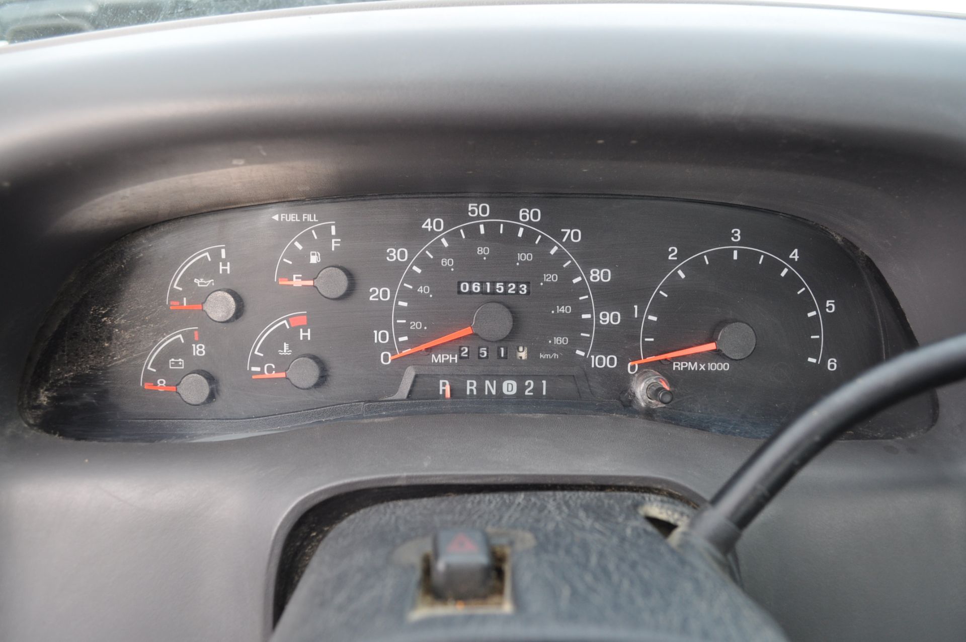 2000 Ford F-350 pickup truck, reg cab, long bed, 4x4, 5.4 L V-8 gas, auto, 61,523 miles, VIN 1 - Image 10 of 18