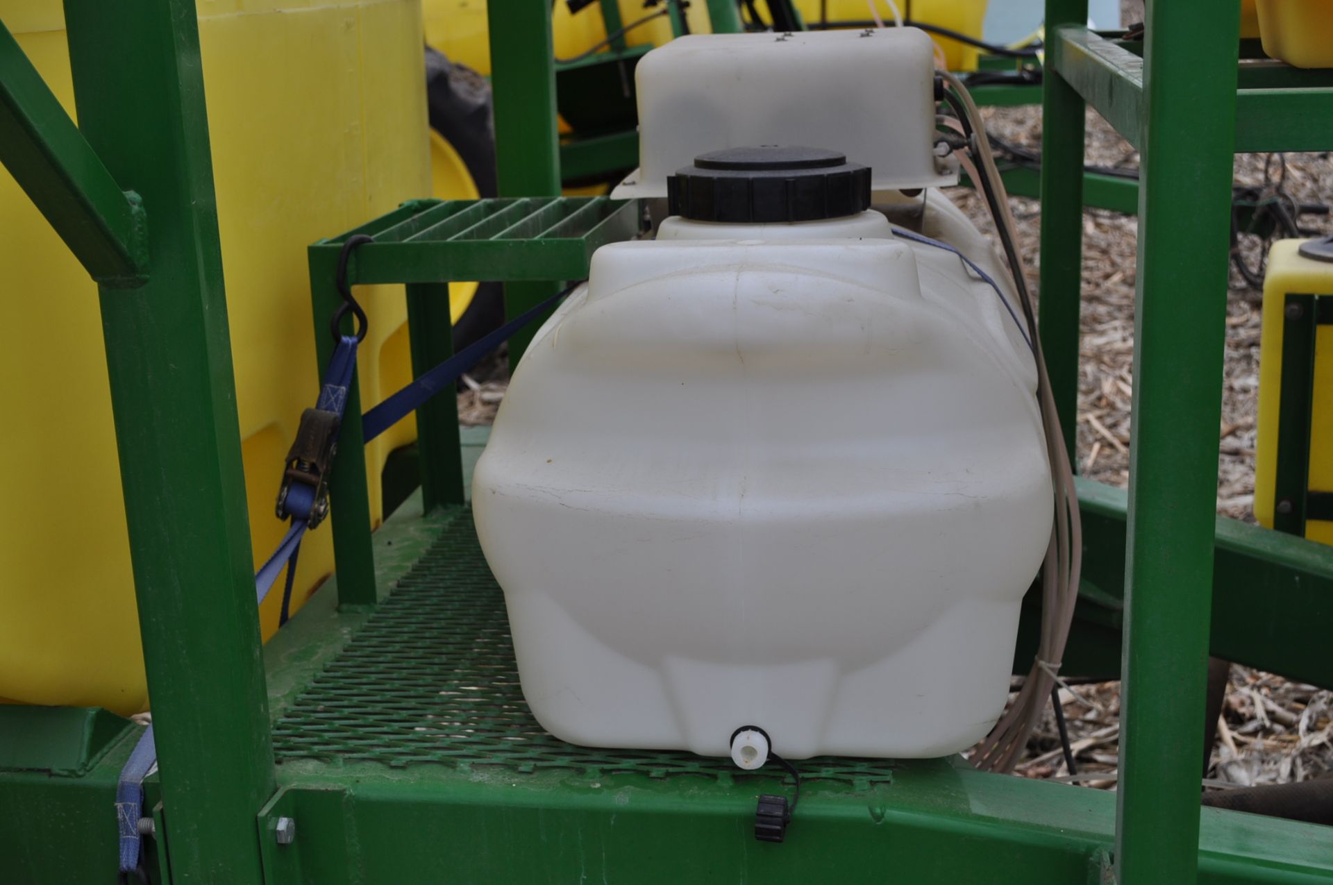 60’ Spray King 1090 sprayer, 1000 gal poly tank, 100 gal rinse tank, foam marker, inductor, hyd - Image 20 of 21