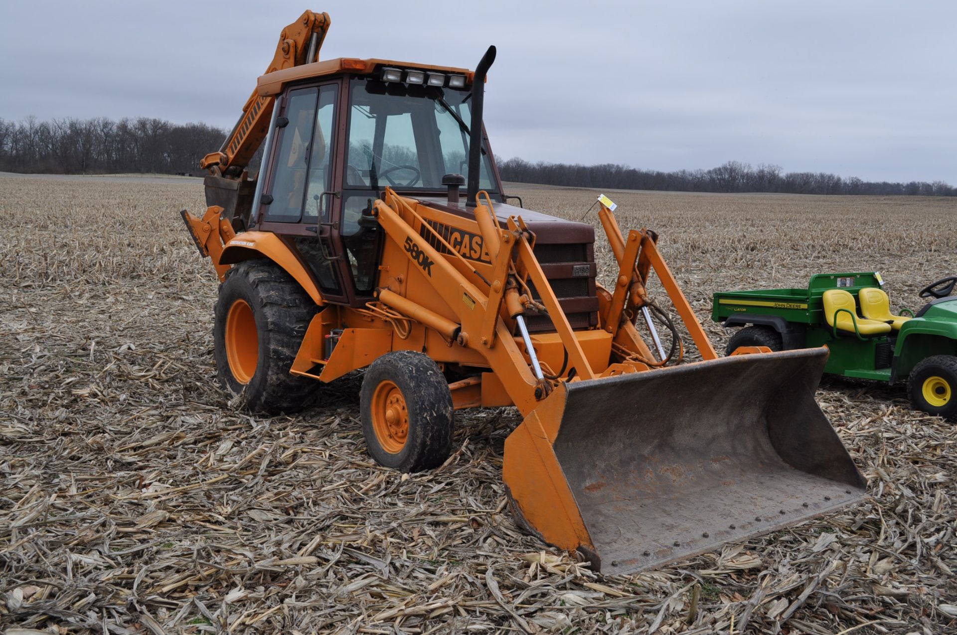 Case Construction King 580 K backhoe, 17.5L-24 rear, 11L-16 front, CHA, 24” digging bucket, 2 - Image 4 of 15