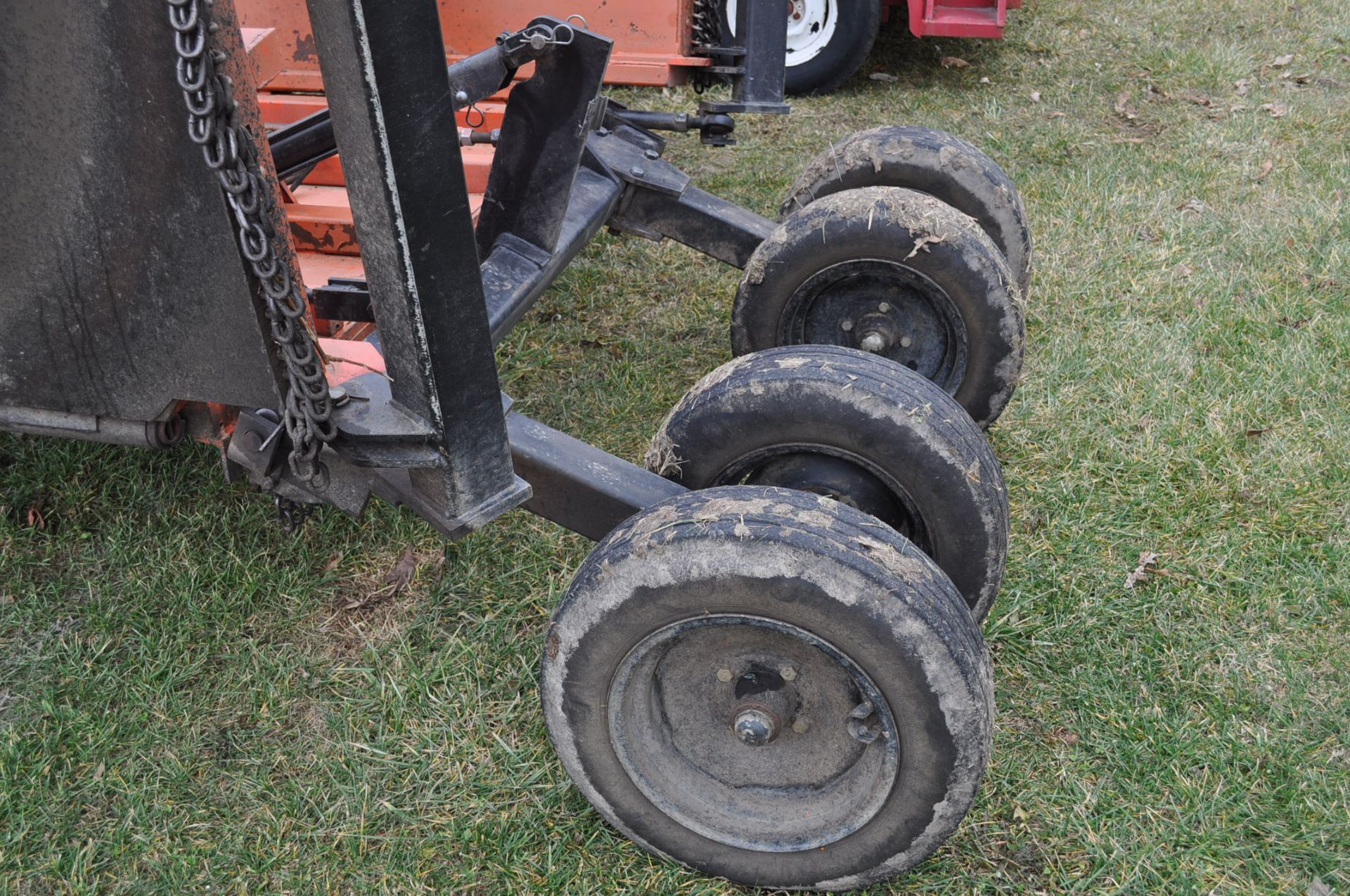 15’ Taylor Way 1510 rotary mower, stump jumper, airplane tires, foam filled, 1000 pto, hyd fold, hyd - Image 4 of 6