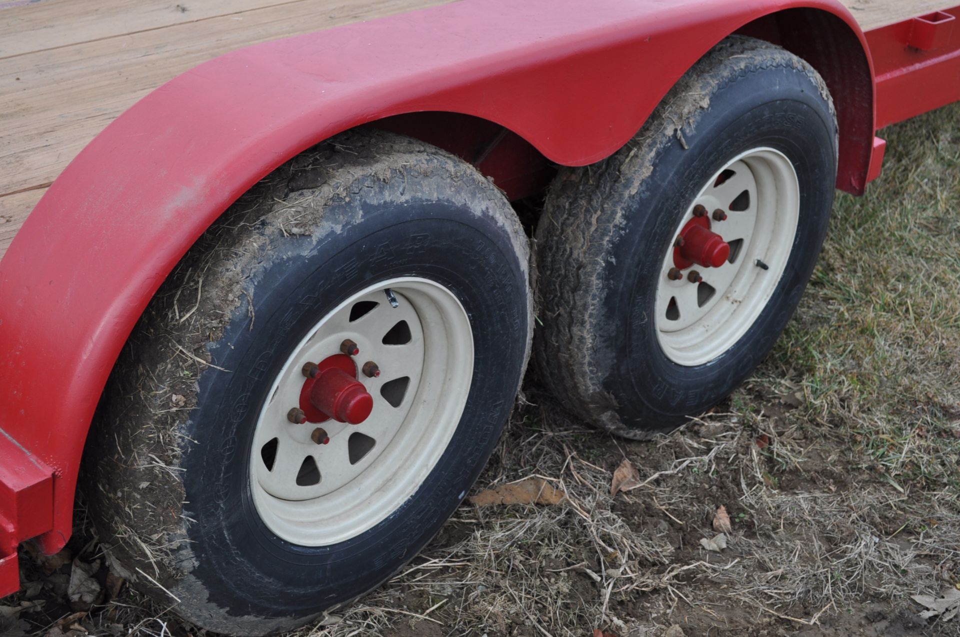 6’ x 14’ International trailer, tandem axle, wood floor, 7.00-15 tires, 8,000 GVW, ball hitch, VIN - Image 9 of 9