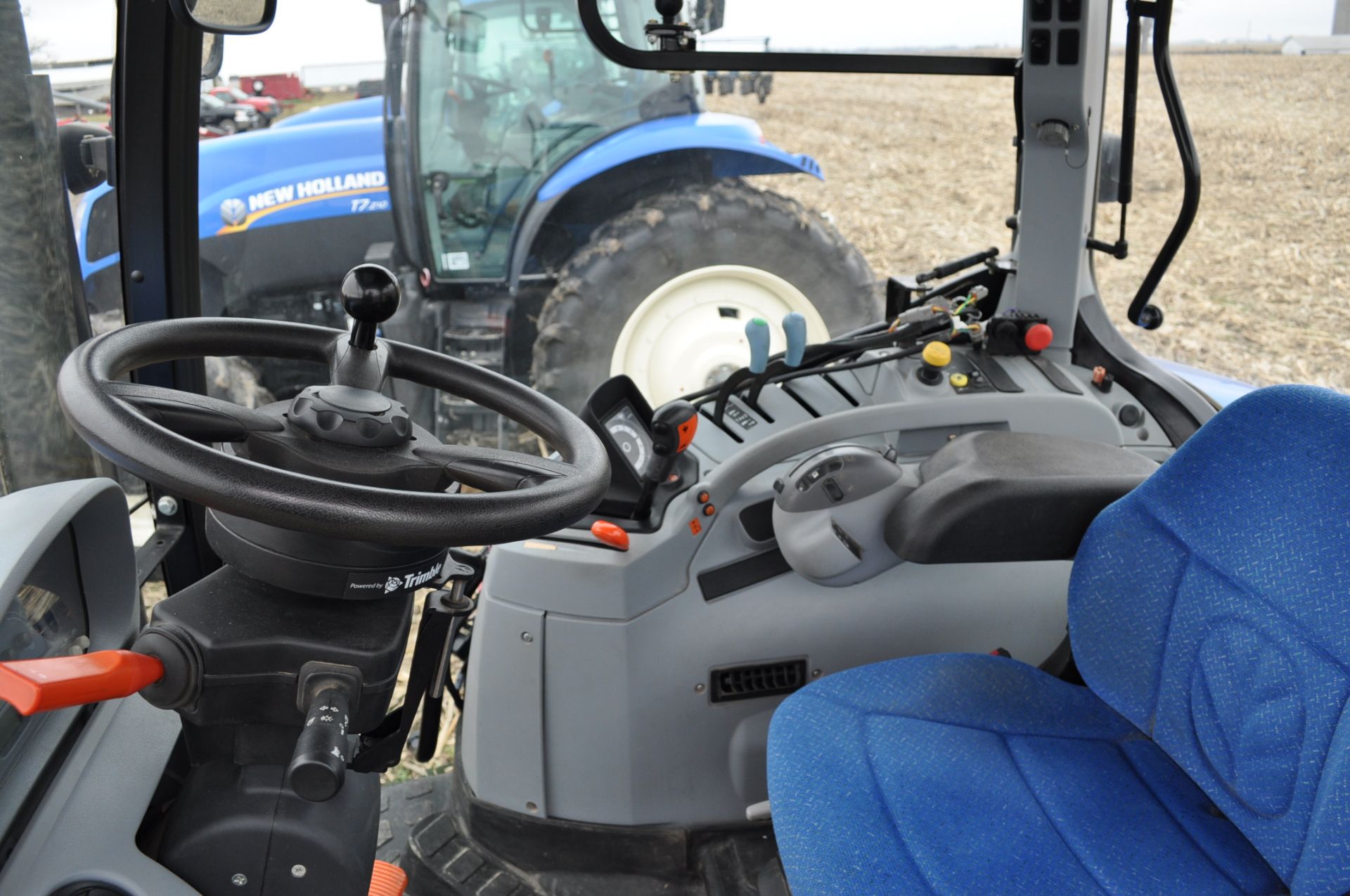 New Holland T6030 tractor, CHA, 16.9 R 38 tires, 11.00-16 front, 6 front wts, 3 hyd remotes, 3 pt, - Image 14 of 21