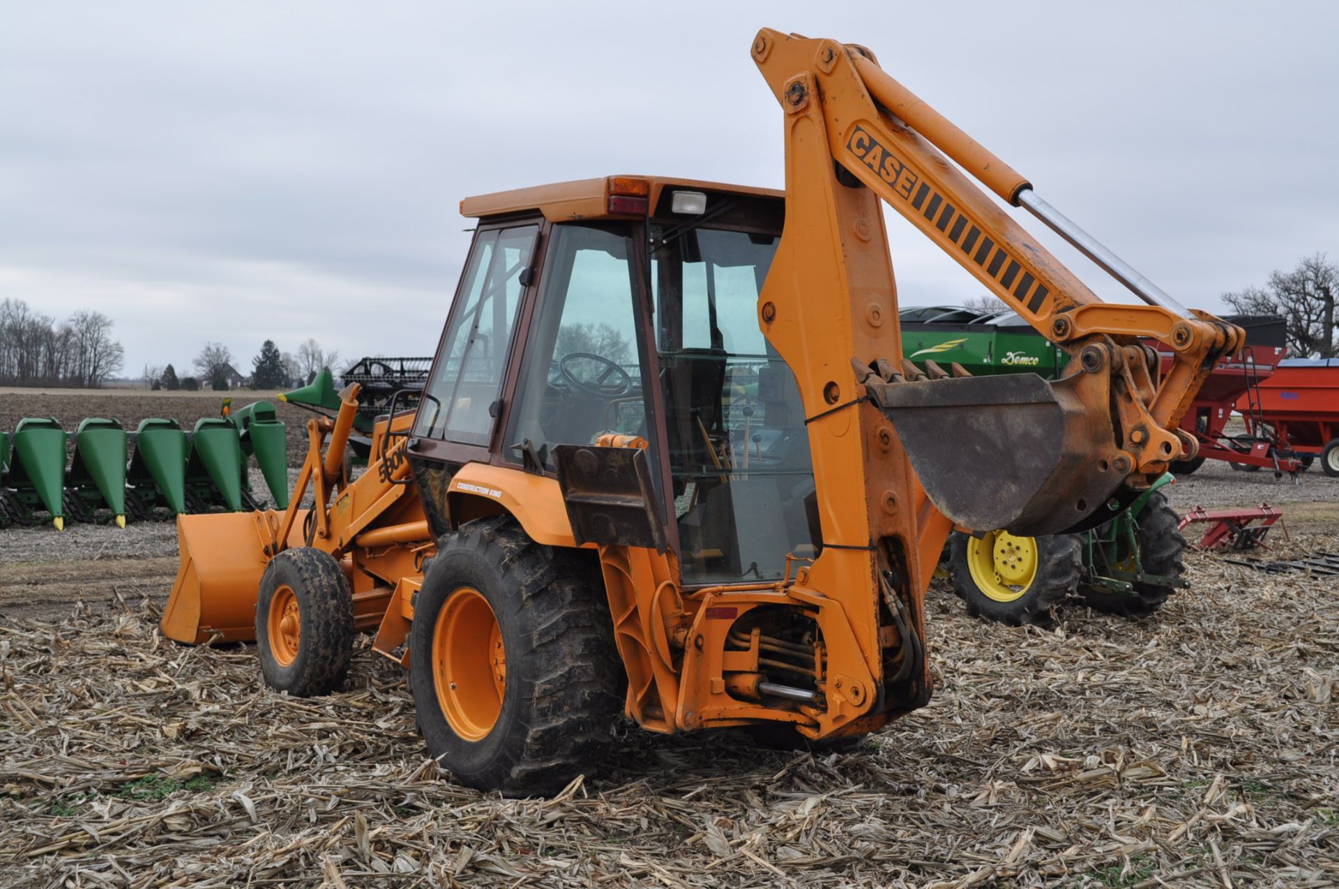 Case Construction King 580 K backhoe, 17.5L-24 rear, 11L-16 front, CHA, 24” digging bucket, 2 - Image 2 of 15