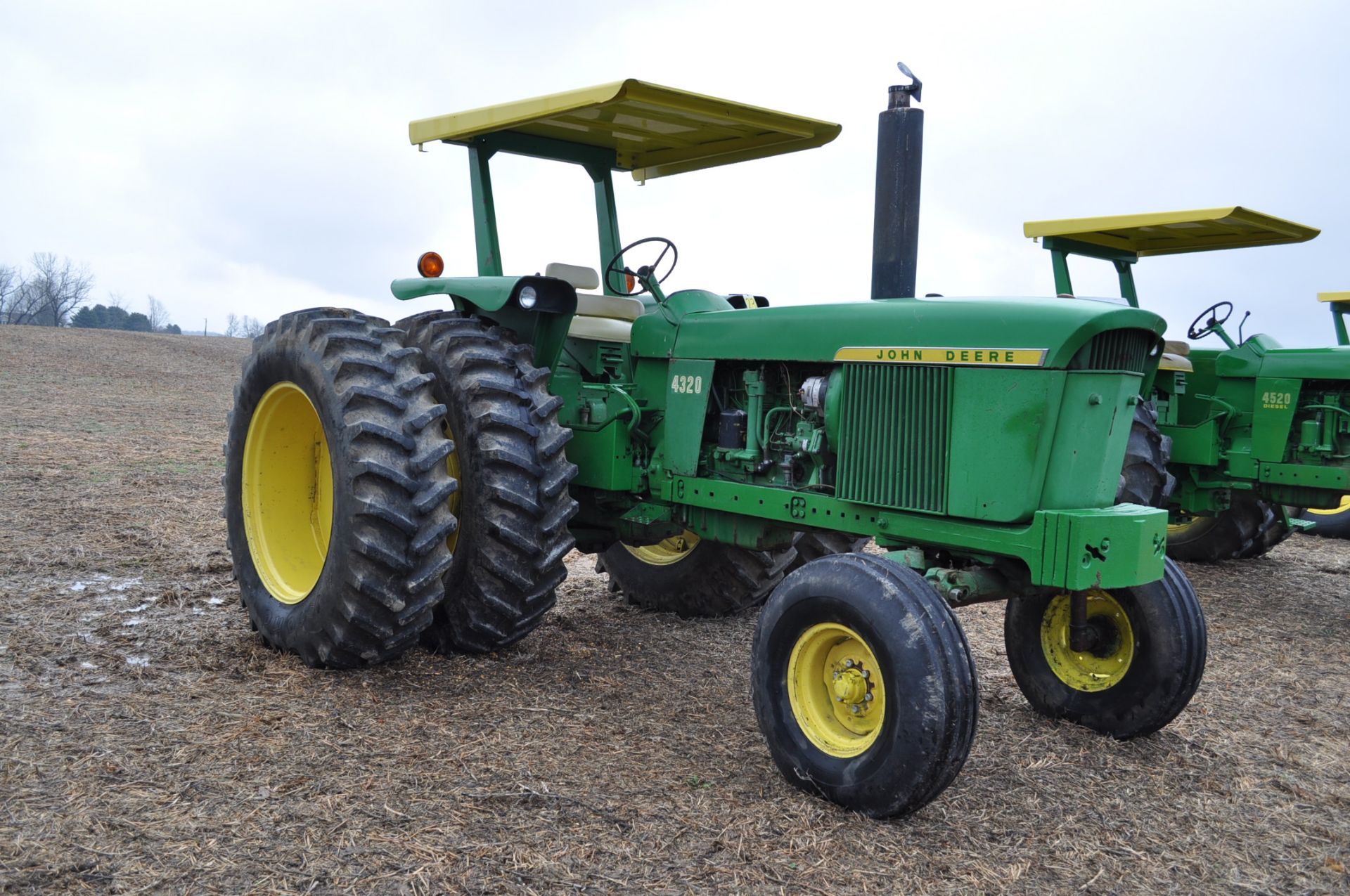 John Deere 4320 tractor, diesel, 18.4-38 duals, 10.00-16 wide front, Syncro, 2 hyd remotes, 540/1000 - Image 4 of 20