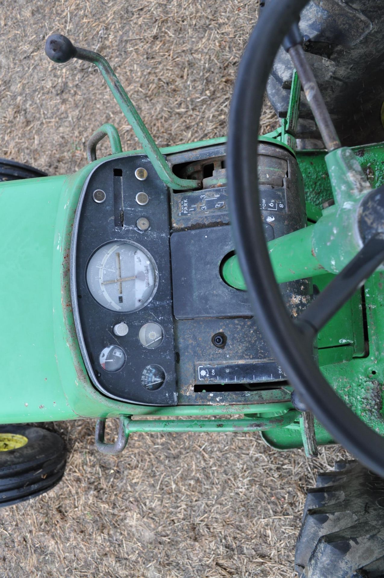 John Deere 4320 tractor, diesel, 18.4-38 duals, 10.00-16 wide front, Syncro, 2 hyd remotes, 540/1000 - Image 17 of 20