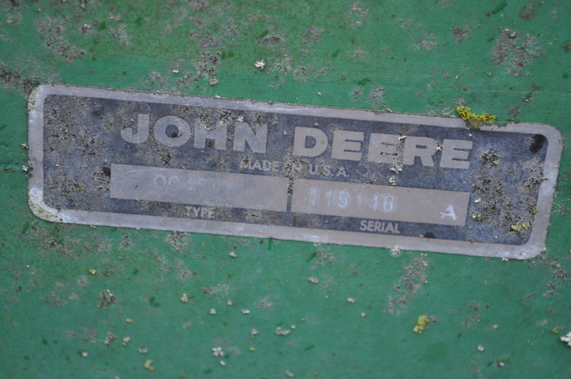 John Deere 1350-1450 5 x 16” plow, hyd tail wheel, coulters - Image 8 of 9