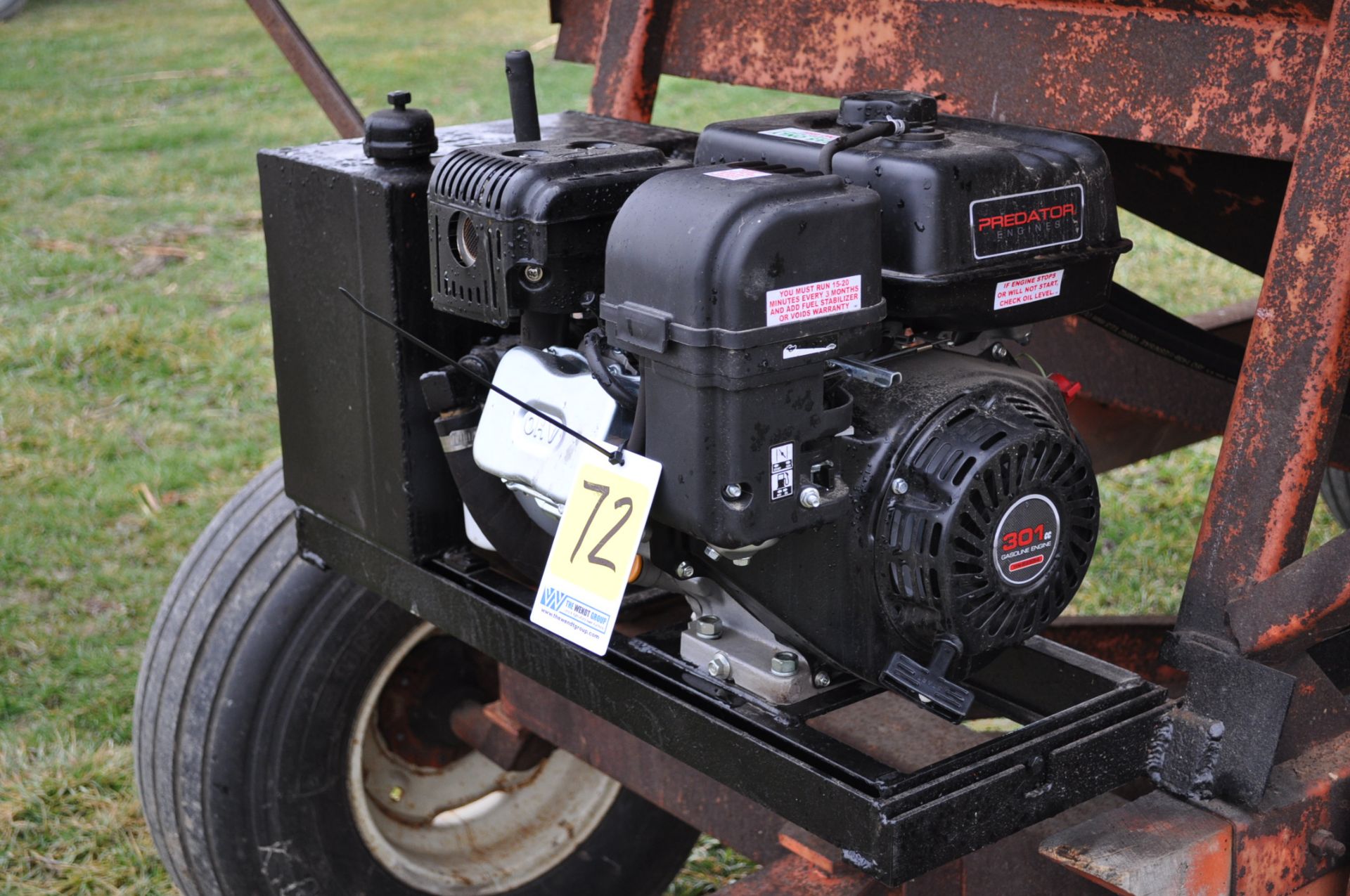 300 bushel gravity seed wagon, 15’ poly cup auger, hyd power unit, 12.5-15 tires - Image 6 of 7