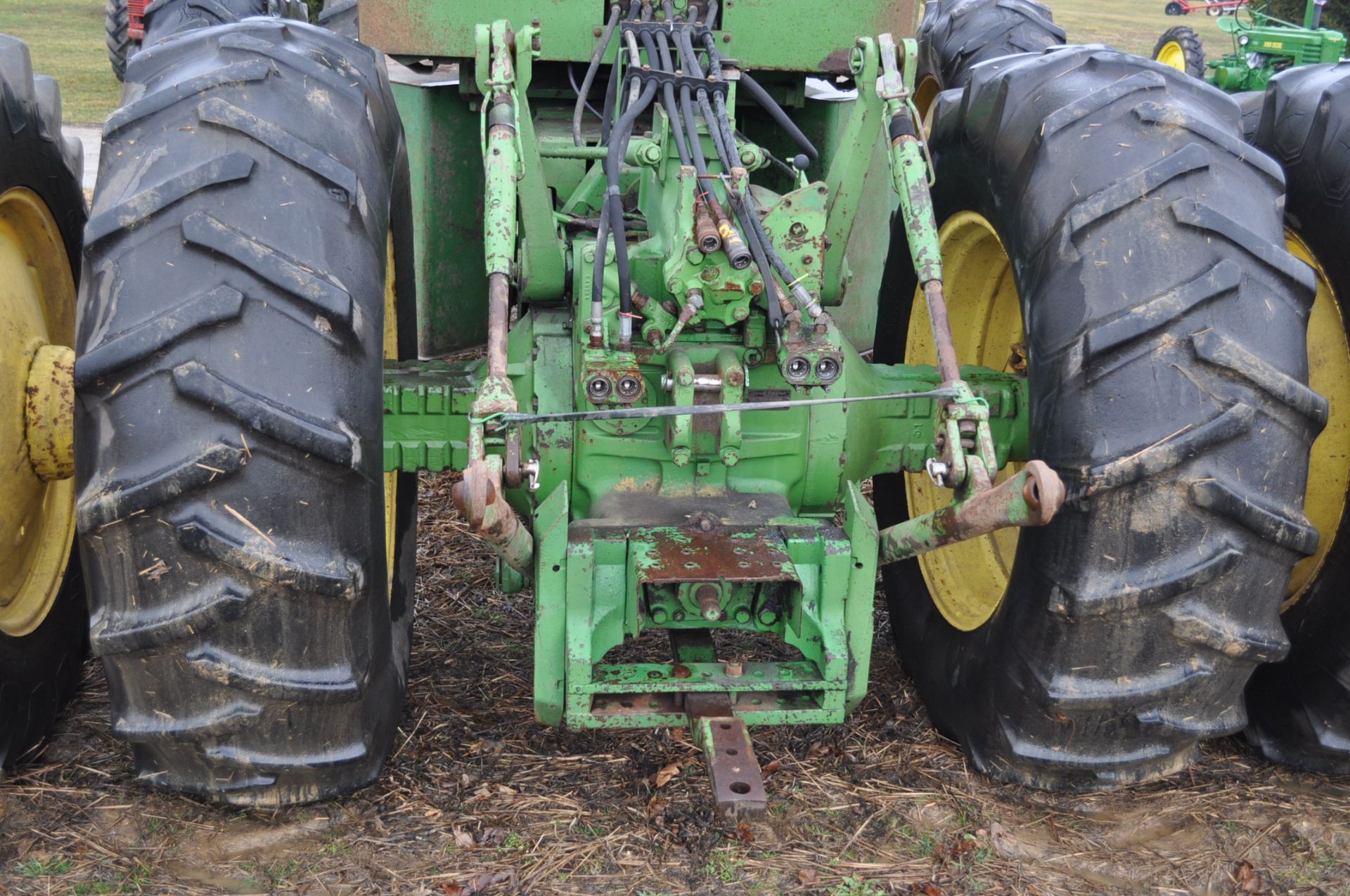 John Deere 7020 tractor, 4WD, diesel, 18.4-34 duals, original paint, motor overhaul, CHA, Syncro, - Image 12 of 21