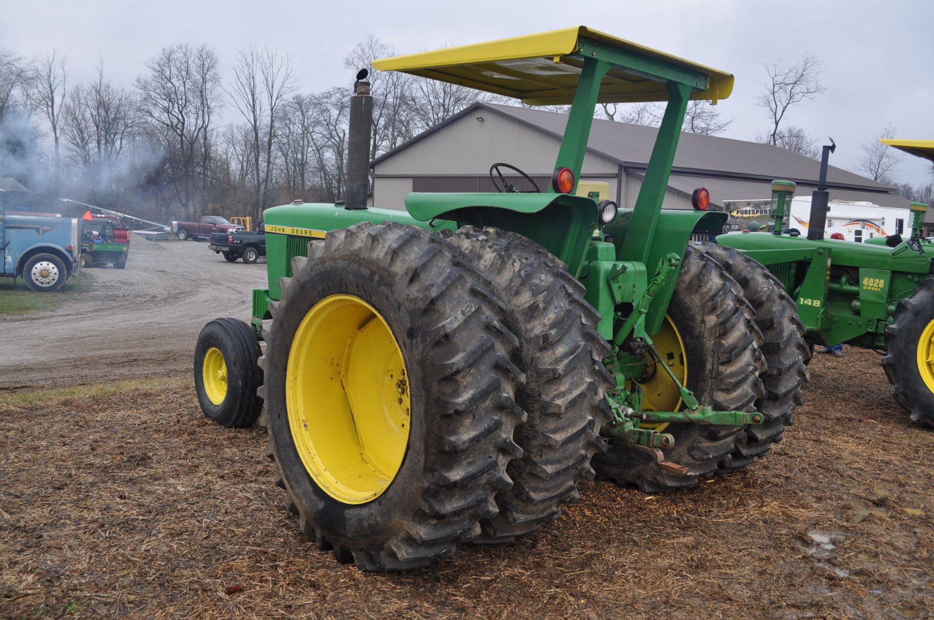 John Deere 4320 tractor, diesel, 18.4-38 duals, 10.00-16 wide front, Syncro, 2 hyd remotes, 540/1000 - Image 2 of 20