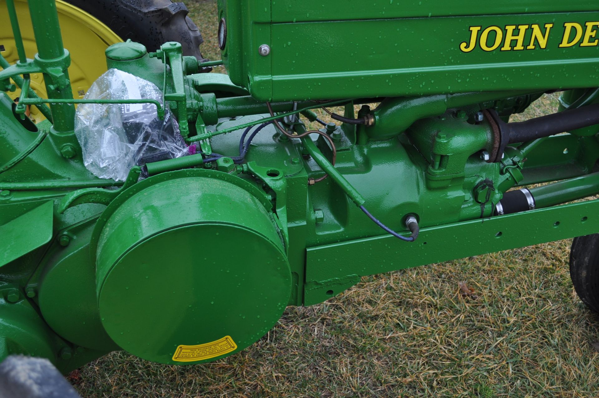 John Deere H tractor, NEW 9.5-32 rear, narrow front, 540 pto, SN H-7475 - Image 10 of 12