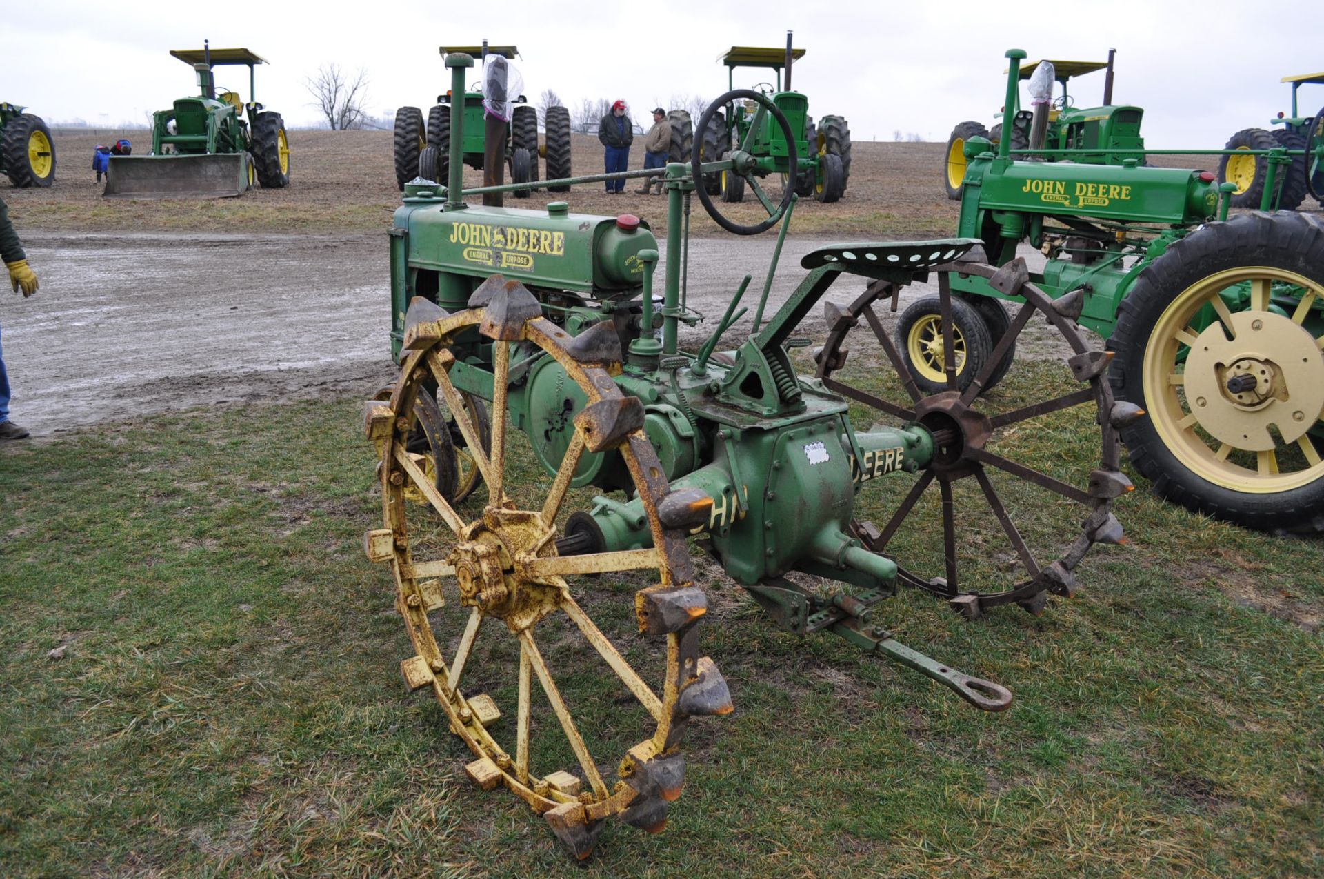 1937 John Deere Unstyled B, steel wheels, narrow front, SN B-34364 - Image 2 of 11