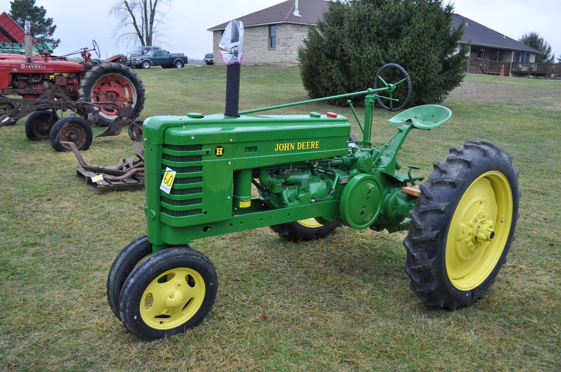 John Deere H tractor, NEW 9.5-32 rear, narrow front, 540 pto, SN H-7475