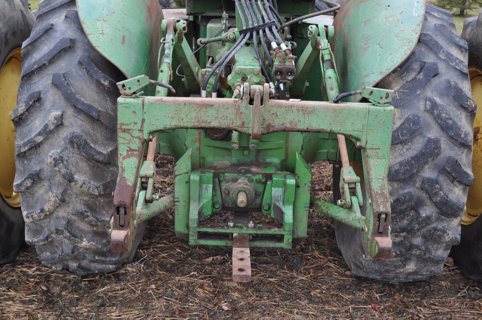 John Deere 7520 tractor, 4WD, diesel, 18.4-34 duals, original fenders, CHA, cab interior kit, 3 - Image 11 of 24