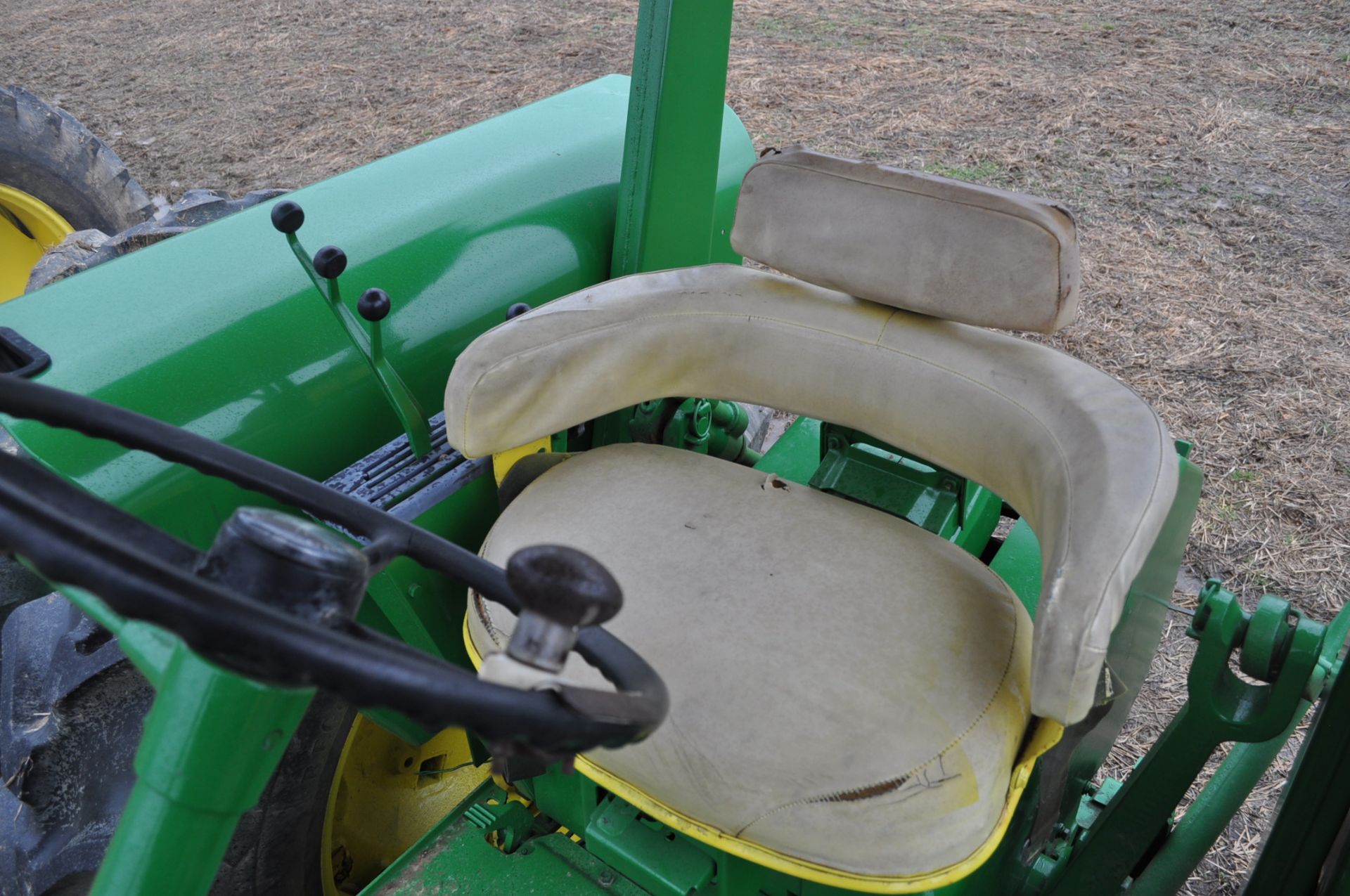 John Deere 4520 tractor, diesel, 18.4-38 rice & cane axle duals, 11.00-16 wide front, ROPS w/ - Image 15 of 17