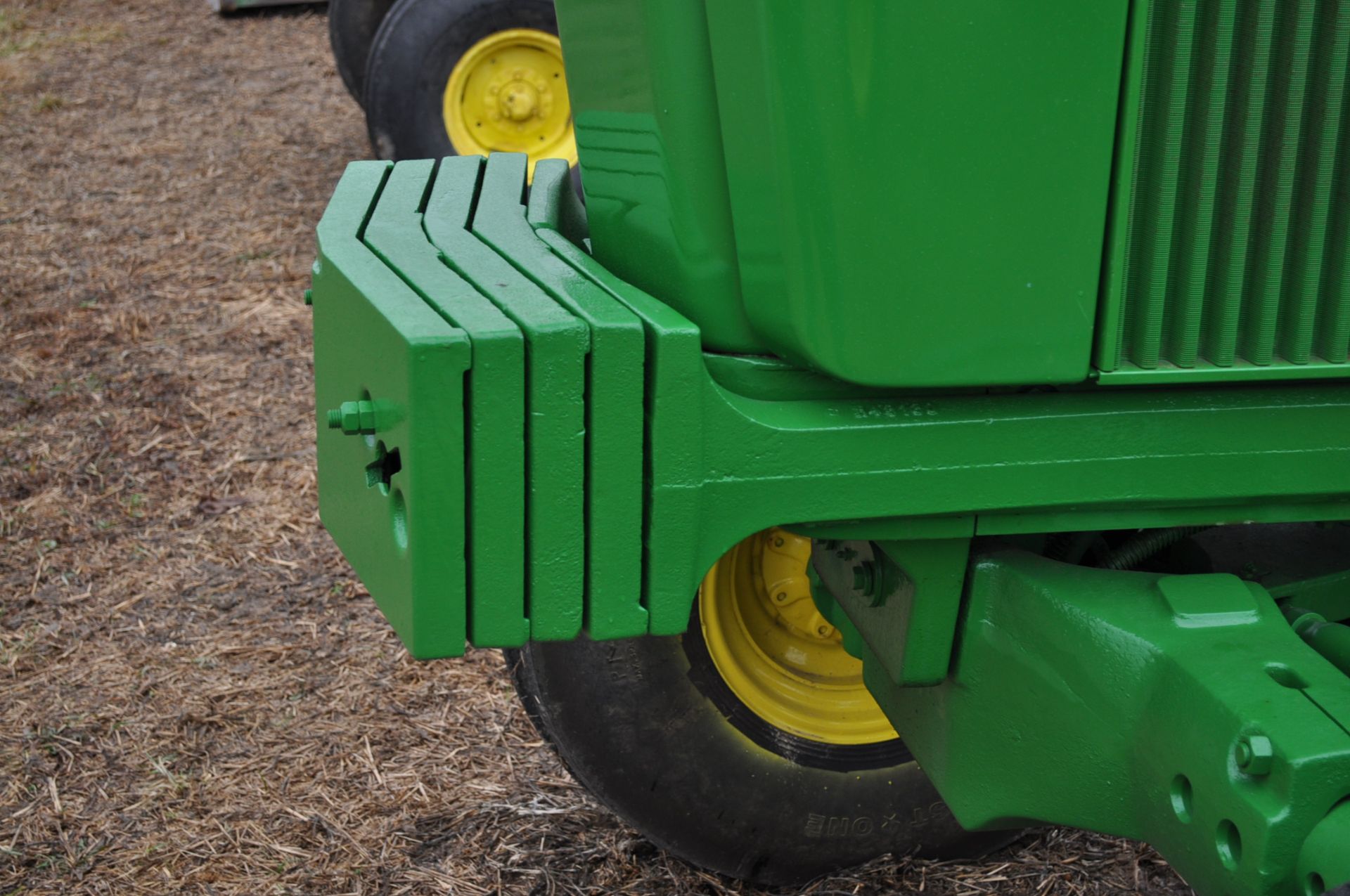 John Deere 4520 tractor, diesel, 18.4-38 rice & cane axle duals, 11.00-16 wide front, ROPS w/ - Image 11 of 17