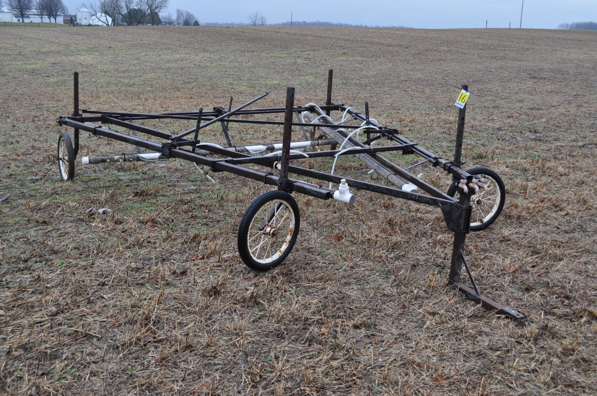 30’ Quality Metal Works weed wiper cart, needs work - Image 4 of 11